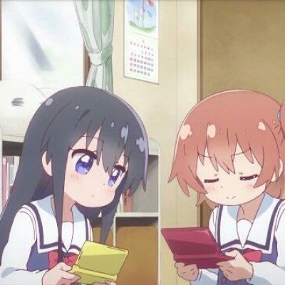 火车擦身印度母亲紧压2孩子奇迹生还
